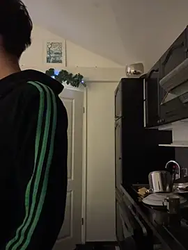 Gipsyboysteve online show from December 15, 4:18 am