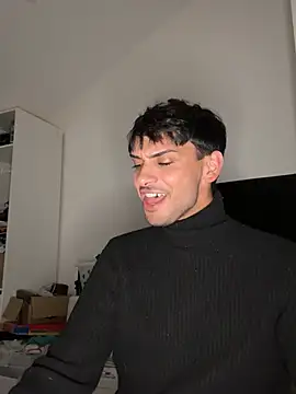 Snapshot of Gipsyboysteve chatting on February 13, 5:02 pm Gipsyboysteve online show from February 13, 5:02 pm