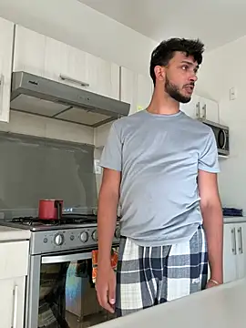 Snapshot of Gipsyboysteve chatting on February 8, 5:10 pm Gipsyboysteve online show from February 8, 5:10 pm