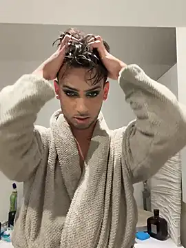 Gipsyboysteve online show from March 28, 8:32 pm