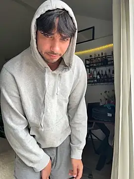 Gipsyboysteve online show from April 2, 12:12 pm