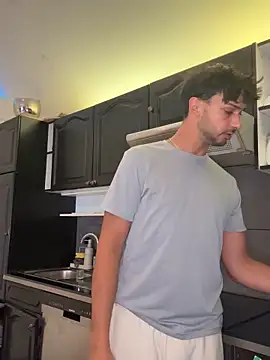 Snapshot of Gipsyboysteve chatting on February 15, 8:46 am Gipsyboysteve online show from February 15, 8:46 am