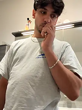 Gipsyboysteve online show from January 6, 1:15 pm