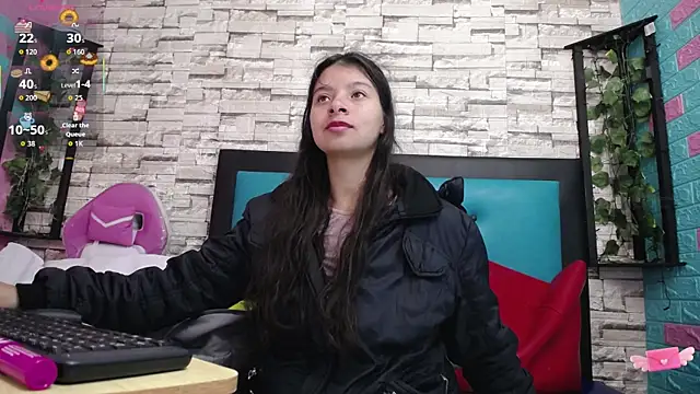 maily can online show from October 25, 12:39 pm