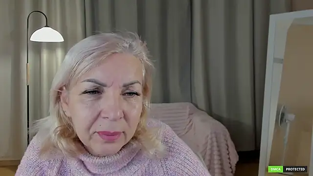 LiliaMoons online show from December 2, 10:17 am