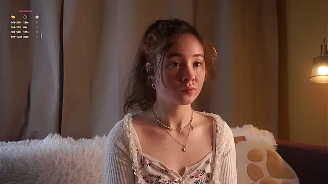 AlbertaClack online show from April 15, 1:15 pm