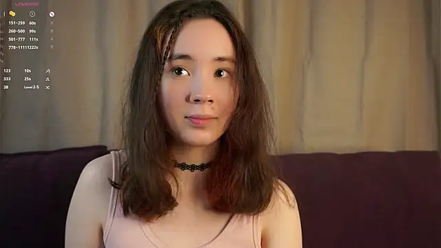 Snapshot of AlbertaClack chatting on December 5, 11:09 am AlbertaClack online show from December 5, 11:09 am