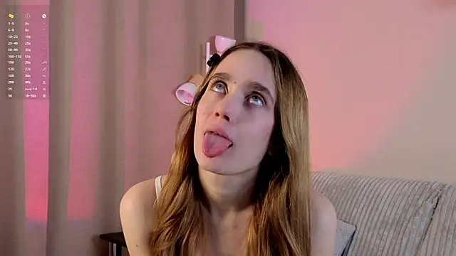 Snapshot of EarleneBrayton chatting on November 11, 1:11 am EarleneBrayton online show from November 11, 1:11 am