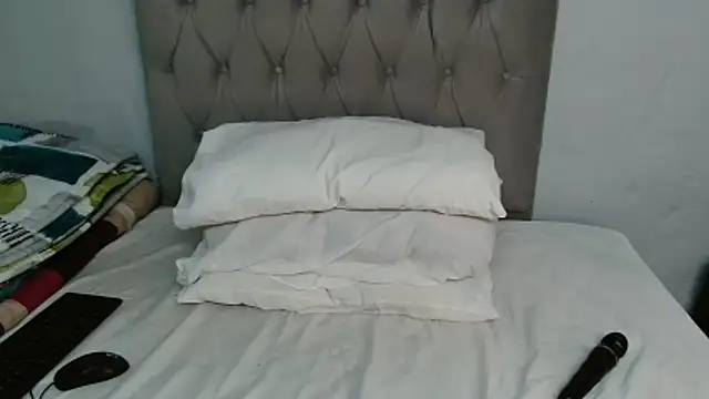 MelowD69 online show from November 10, 1:54 am