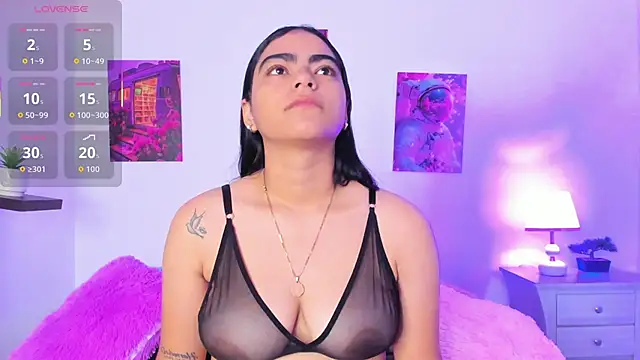 Snapshot of shizuka_84 chatting on December 16, 11:14 am shizuka 84 online show from December 16, 11:14 am