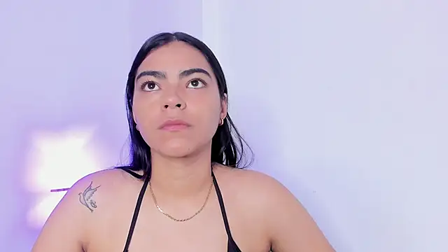 Snapshot of shizuka_84 chatting on October 22, 11:09 am shizuka 84 online show from October 22, 11:09 am