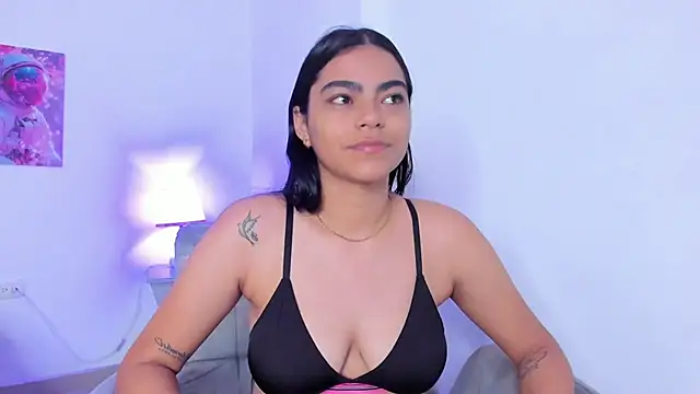 Snapshot of shizuka_84 chatting on October 27, 12:06 pm shizuka 84 online show from October 27, 12:06 pm