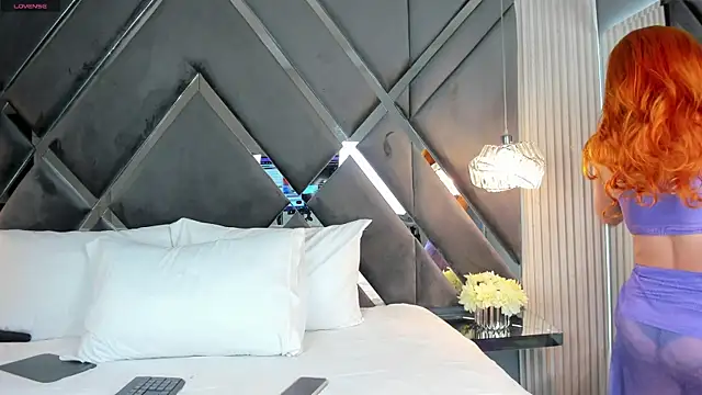 CoraimaSahin online show from March 21, 4:35 am