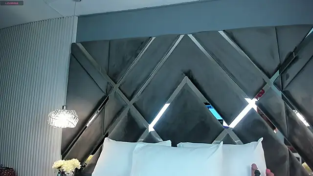 CoraimaSahin online show from December 20, 2:03 am