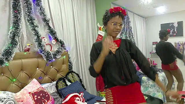 didoelizabeth online show from December 3, 1:21 pm