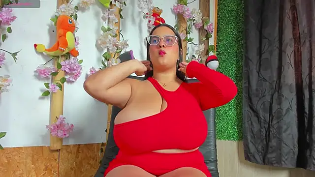 nathalia correa online show from October 29, 1:43 pm