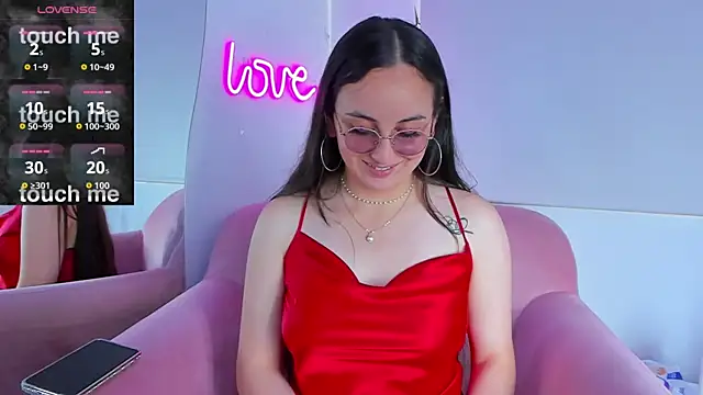 selene swee online show from November 13, 6:45 pm