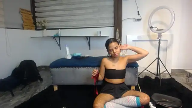 habdiela online show from November 9, 10:19 am