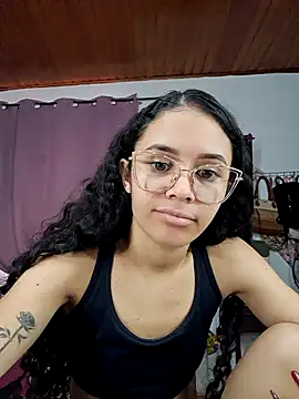 Snapshot of Britany_Sweety chatting on October 19, 1:14 pm Britany Sweety online show from October 19, 1:14 pm
