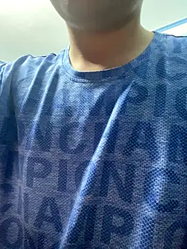 Snapshot of lahungdj12 chatting on October 25, 2:07 pm lahungdj12 online show from October 25, 2:07 pm