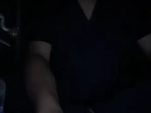 Snapshot of lahungdj12 chatting on October 26, 3:45 pm lahungdj12 online show from October 26, 3:45 pm