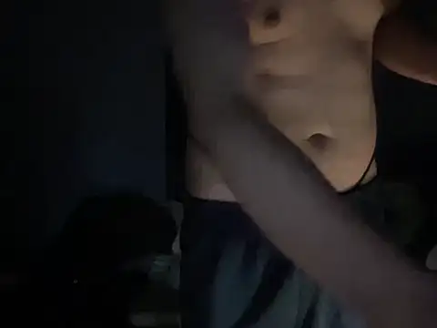 Snapshot of lahungdj12 chatting on December 2, 4:36 am lahungdj12 online show from December 2, 4:36 am