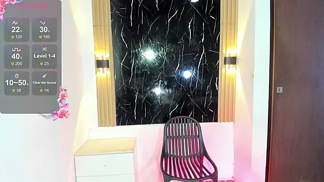 Snapshot of Wyatt_Rose chatting on October 29, 3:27 am Wyatt Rose online show from October 29, 3:27 am