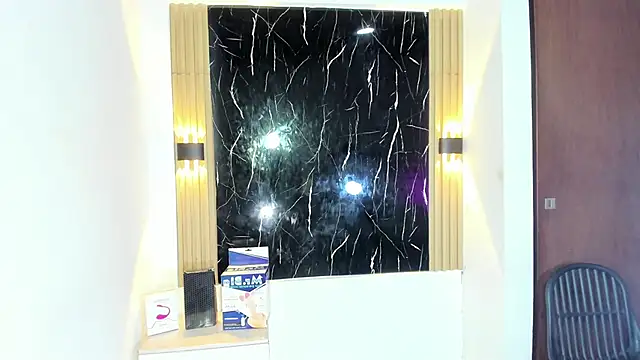 Snapshot of Wyatt_Rose chatting on October 28, 3:51 am Wyatt Rose online show from October 28, 3:51 am