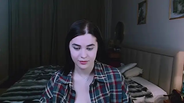 lil angel  online show from March 15, 3:13 am