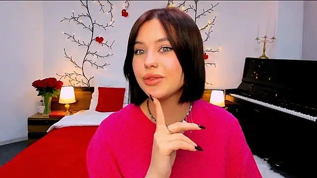 lil angel  online show from October 21, 4:17 pm