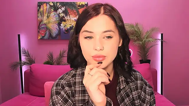 Snapshot of lil_angel_ chatting on October 7, 12:39 pm lil angel online show from October 7, 12:39 pm