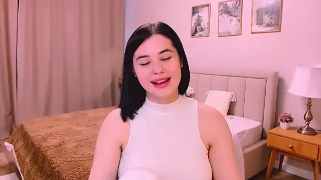 lil angel  online show from February 22, 9:55 am