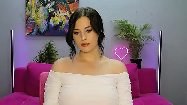 Snapshot of lil_angel_ chatting on September 17, 1:02 pm lil angel online show from September 17, 1:02 pm