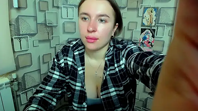 JuliaTopp  online show from September 23, 5:47 am