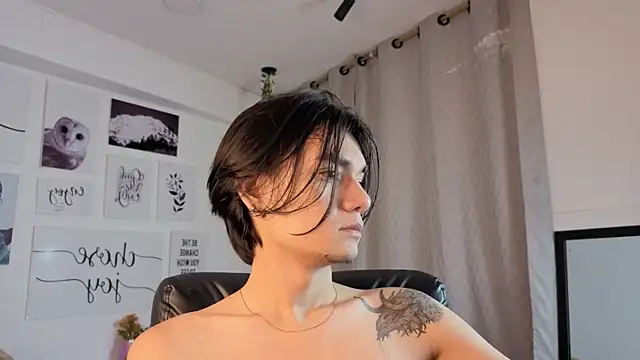 davoxer online show from December 4, 4:11 am