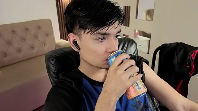 davoxer online show from April 10, 3:13 am