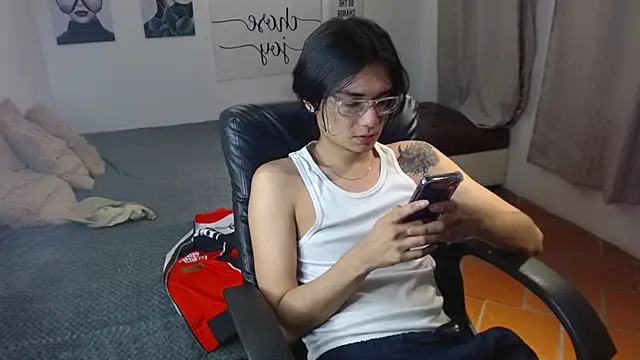 davoxer online show from October 29, 3:16 am