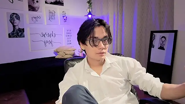 davoxer online show from March 8, 3:43 am