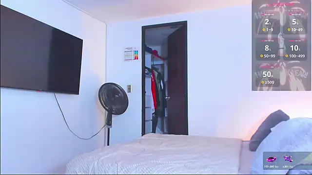 Snapshot of RJBarto chatting on February 8, 1:31 pm RJBarto online show from February 8, 1:31 pm