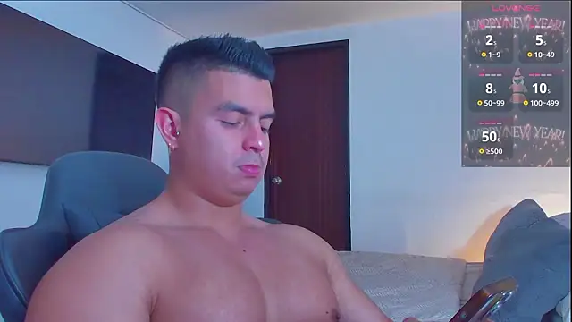 Snapshot of RJBarto chatting on February 11, 11:54 am RJBarto online show from February 11, 11:54 am