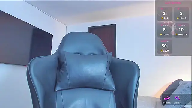 Snapshot of RJBarto chatting on February 12, 1:49 am RJBarto online show from February 12, 1:49 am