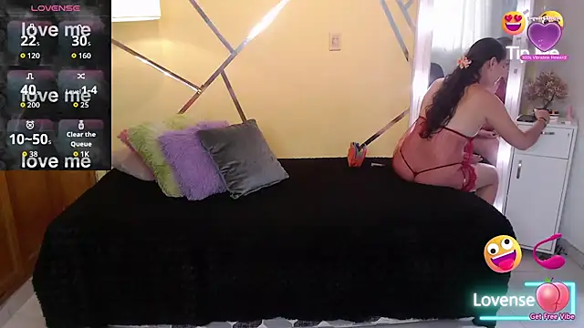 shirleyrojas online show from October 25, 7:58 pm