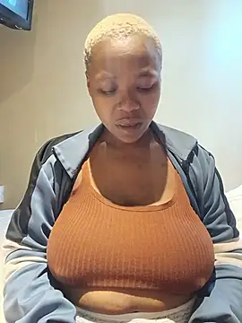Snapshot of missboobiesSA chatting on July 9, 12:55 am missboobiesSA online show from July 9, 12:55 am