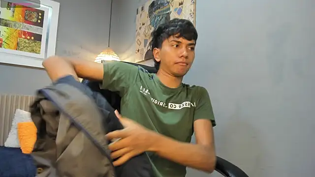 markbowie online show from April 4, 12:34 pm