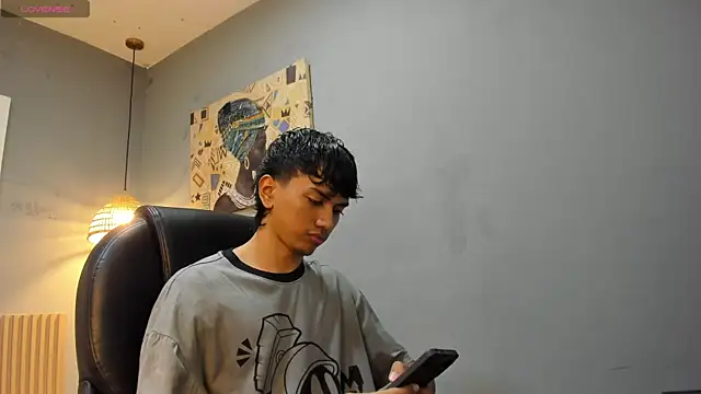 markbowie online show from March 31, 1:02 pm