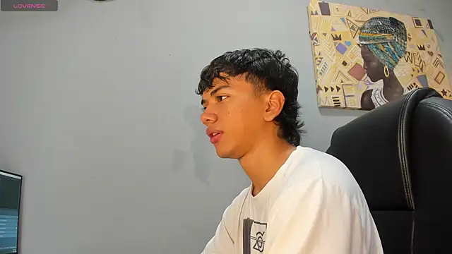 markbowie online show from December 14, 1:28 pm