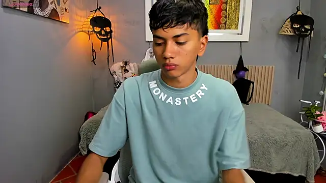 markbowie online show from November 6, 2:10 pm