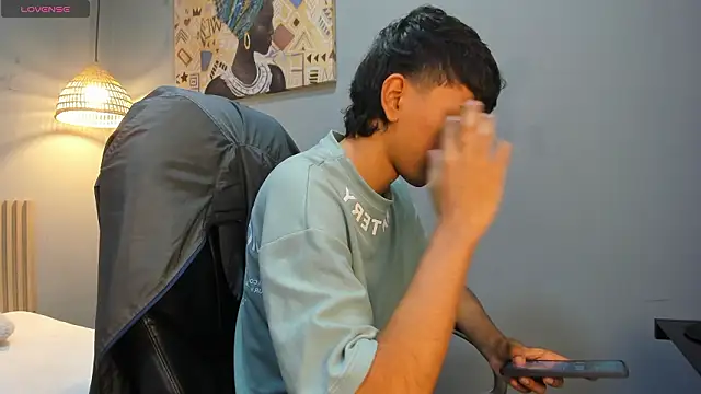 markbowie online show from March 25, 7:46 pm