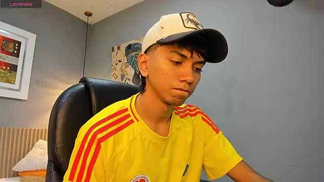 markbowie online show from March 19, 2:17 pm