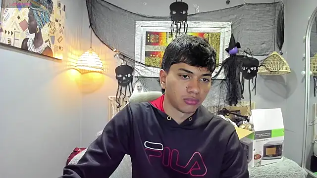 markbowie online show from October 17, 11:56 am